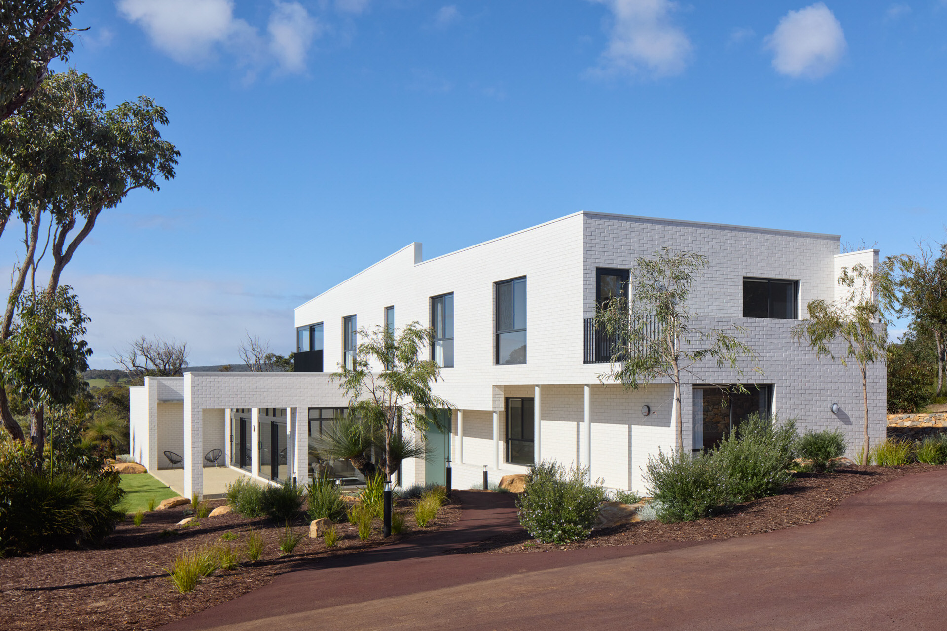 Eagle Bay 155